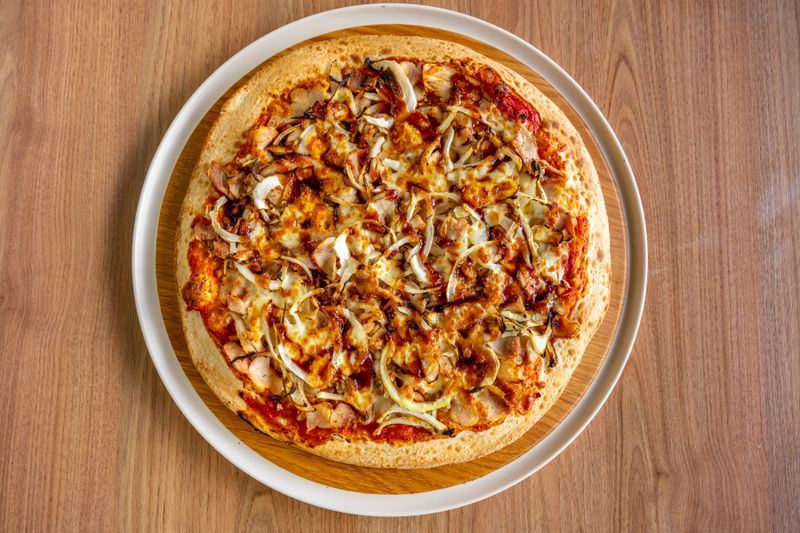 Garden veggie pizza for catering